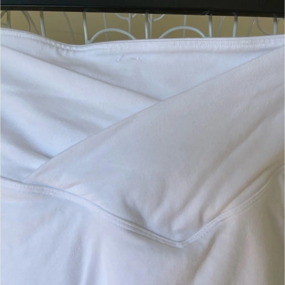 Pink Victoria secret tennis skirt with short underneath white size M - Picture 2 of 8